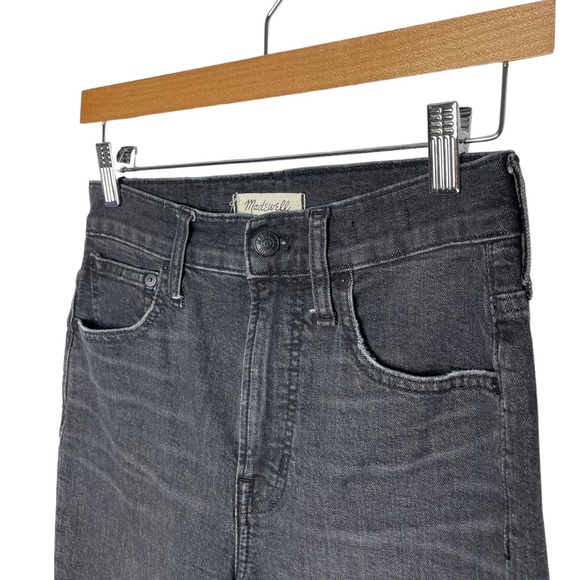 Madewell | The Perfect Vintage Crop Jean in Sumner Wash 25 - Picture 5 of 10